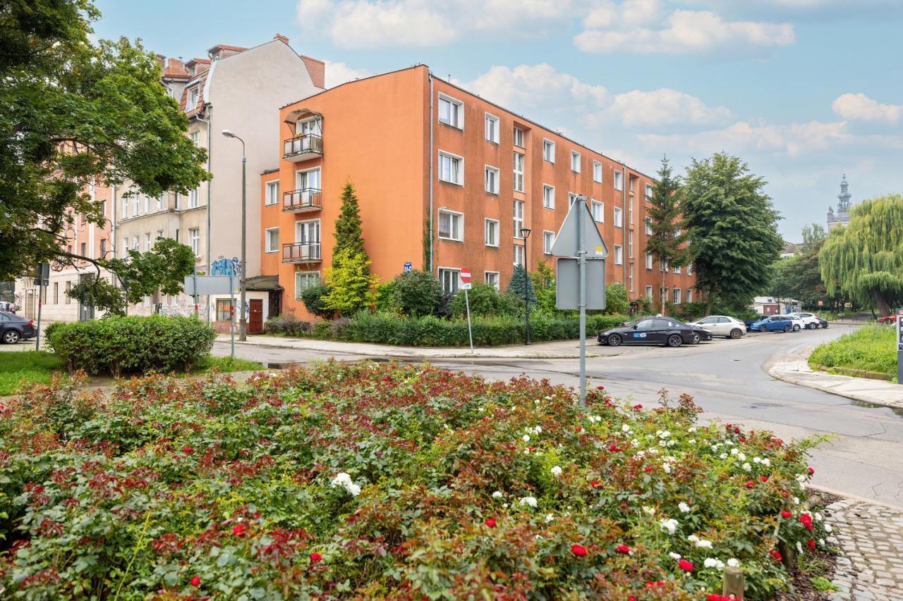 Beautiful One Bedroom Apartment Zamkowa By Rent Like Home Гданськ Екстер'єр фото